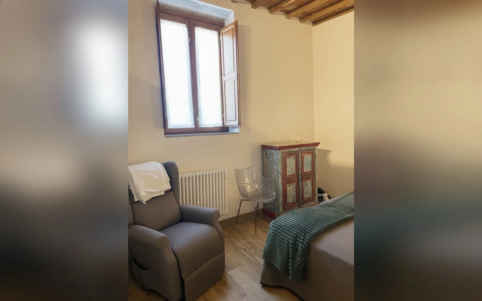 Camera Casa di Gera · Bilocale rustico a Sesto Fiorentino, Monte Morello,  (foto 2)